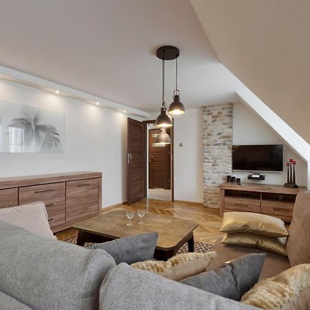 Around Market Square Apartments Krakow Ngoại thất bức ảnh