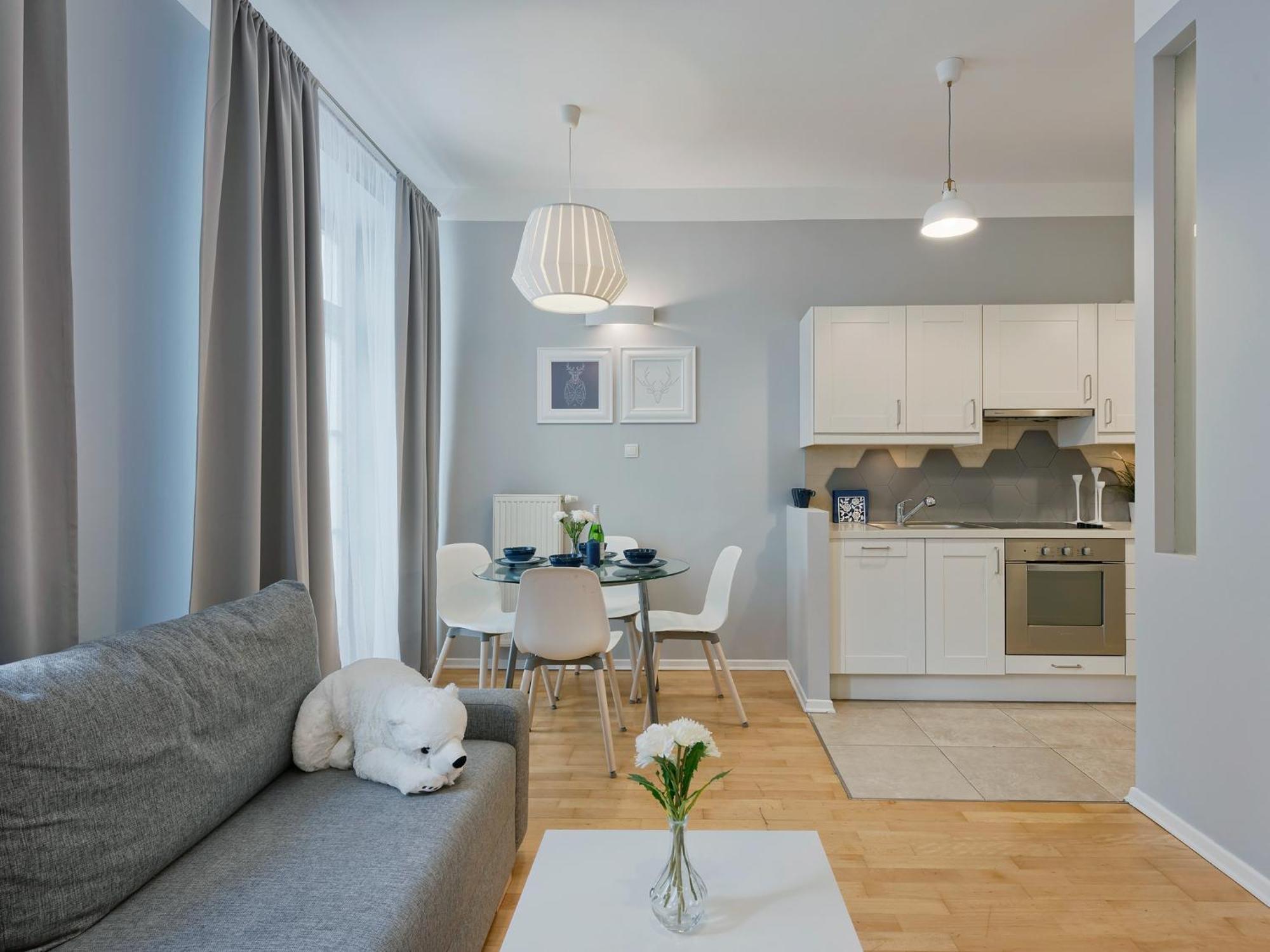 Around Market Square Apartments Krakow Ngoại thất bức ảnh