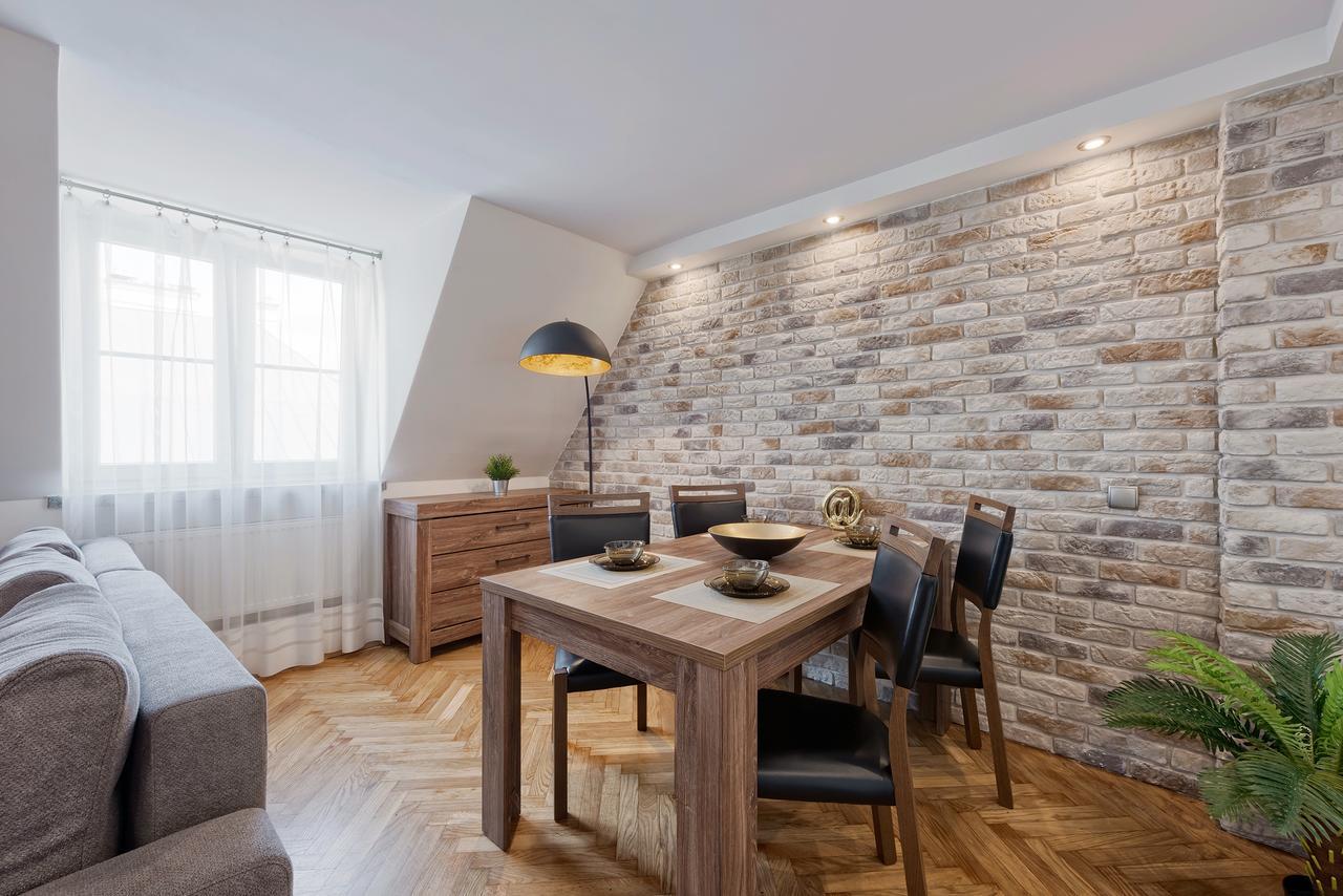 Around Market Square Apartments Krakow Ngoại thất bức ảnh