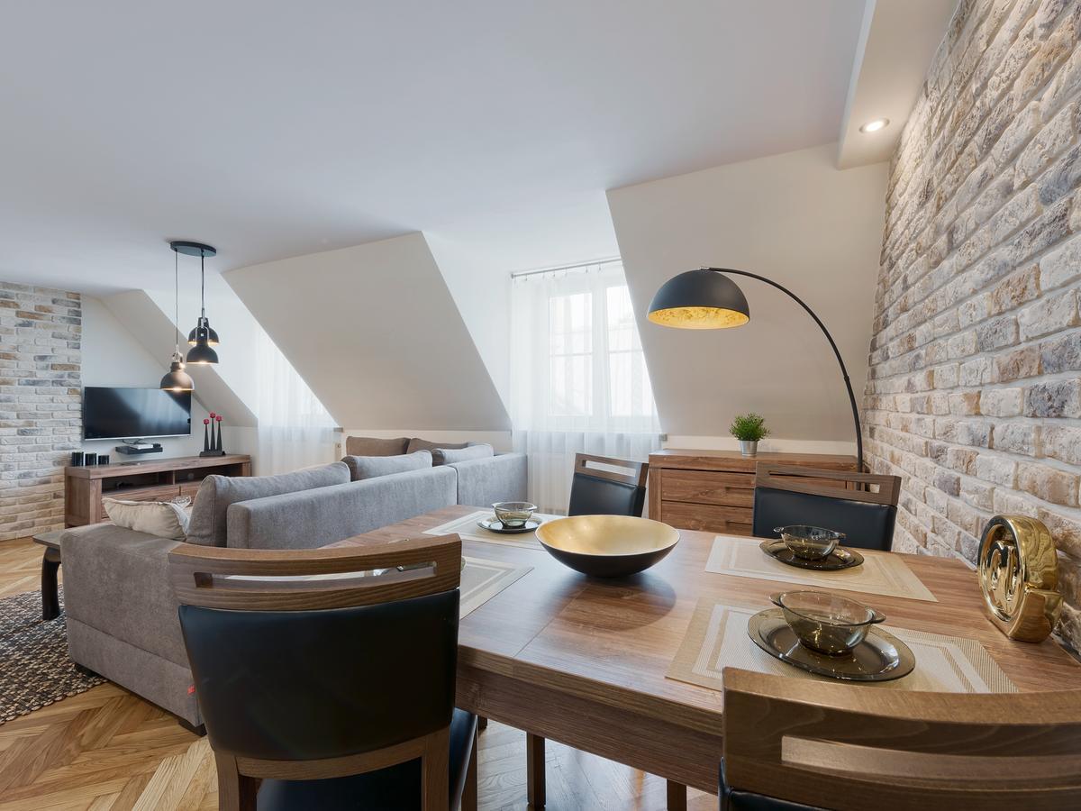 Around Market Square Apartments Krakow Ngoại thất bức ảnh