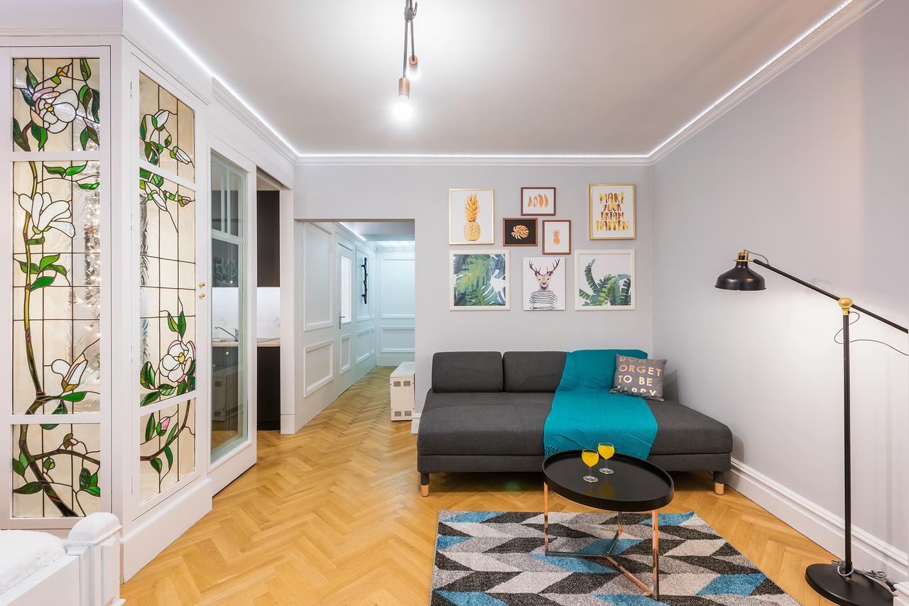 Around Market Square Apartments Krakow Ngoại thất bức ảnh