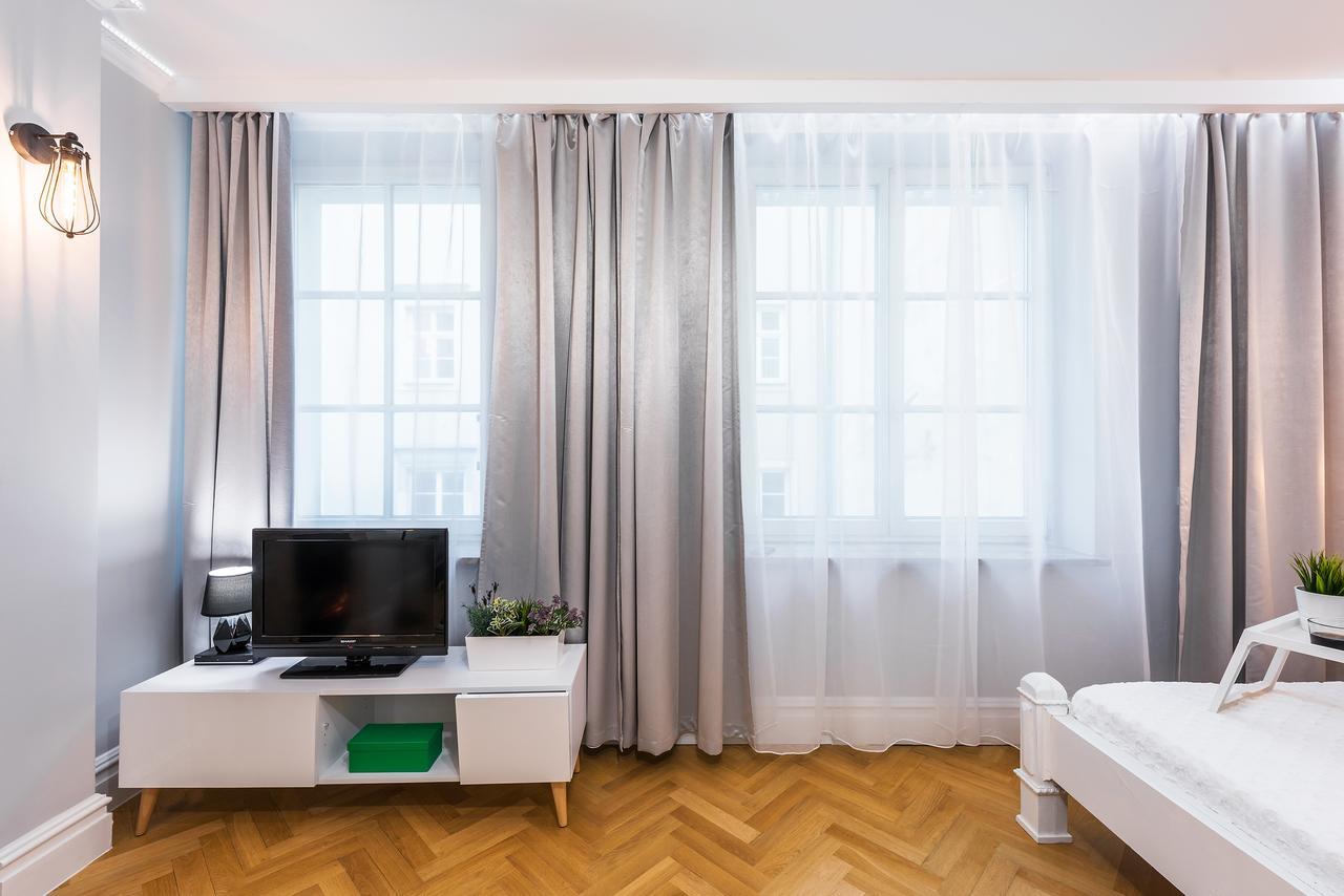 Around Market Square Apartments Krakow Ngoại thất bức ảnh