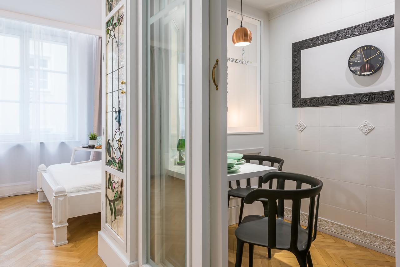 Around Market Square Apartments Krakow Ngoại thất bức ảnh