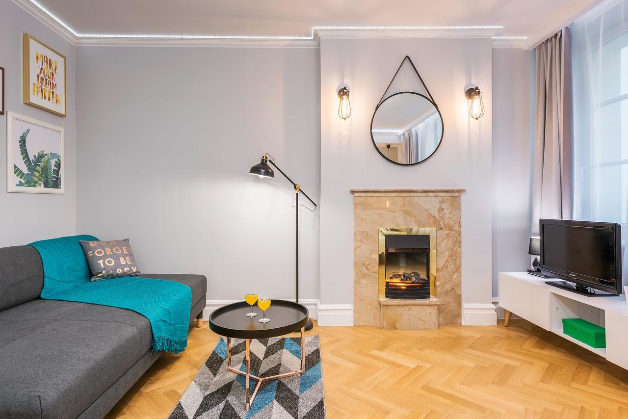 Around Market Square Apartments Krakow Ngoại thất bức ảnh