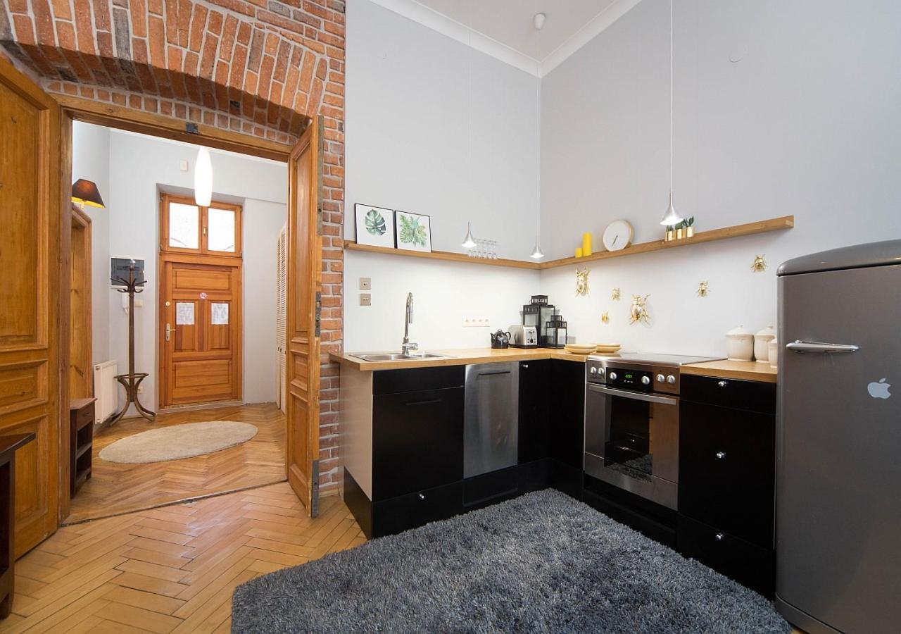 Around Market Square Apartments Krakow Ngoại thất bức ảnh