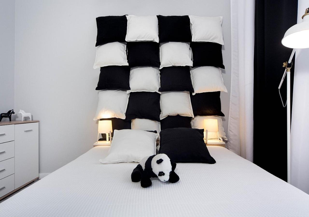 Around Market Square Apartments Krakow Ngoại thất bức ảnh
